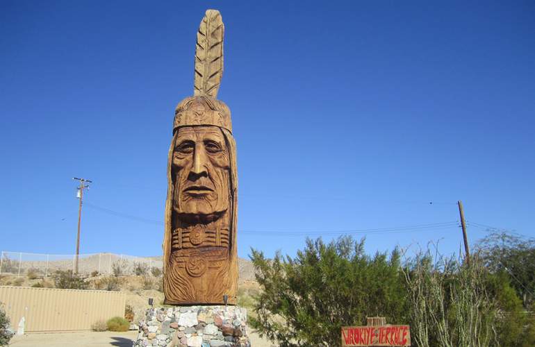 Cabot's Pueblo Museum: Unique Desert Hot Springs Day Trip from Palm Springs Cabot's Pueblo Museum: Unique Desert Hot Springs Day Trip from Palm Springs