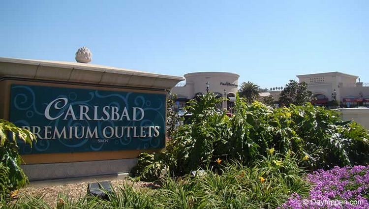 Outlets at Carlsbad 