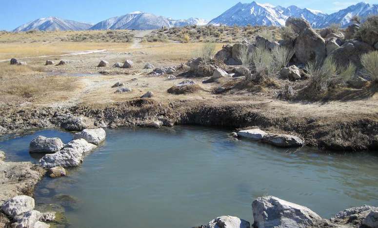 Wild Willy's Hot Springs