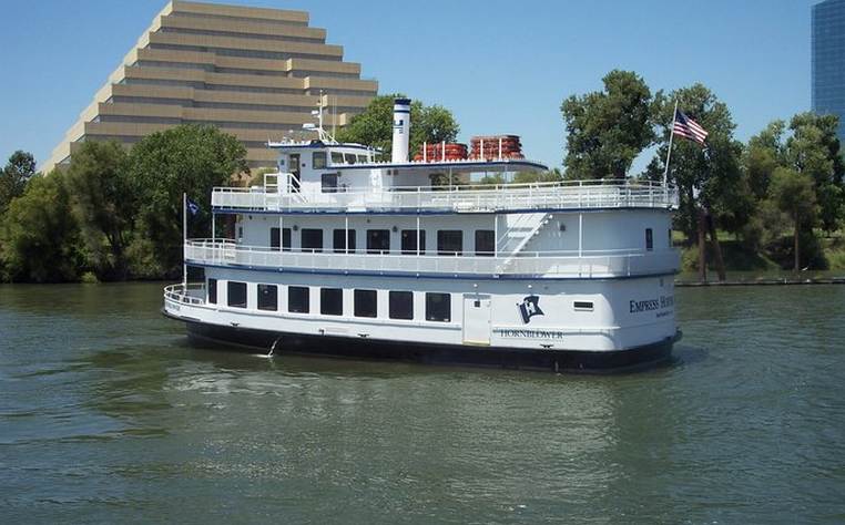 old sacramento river cruise