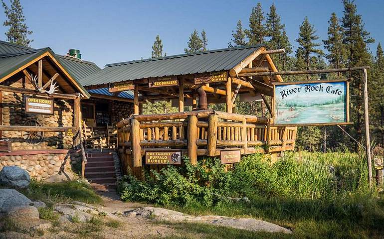 Mono Hot Springs Historic Cabins Mineral Pools