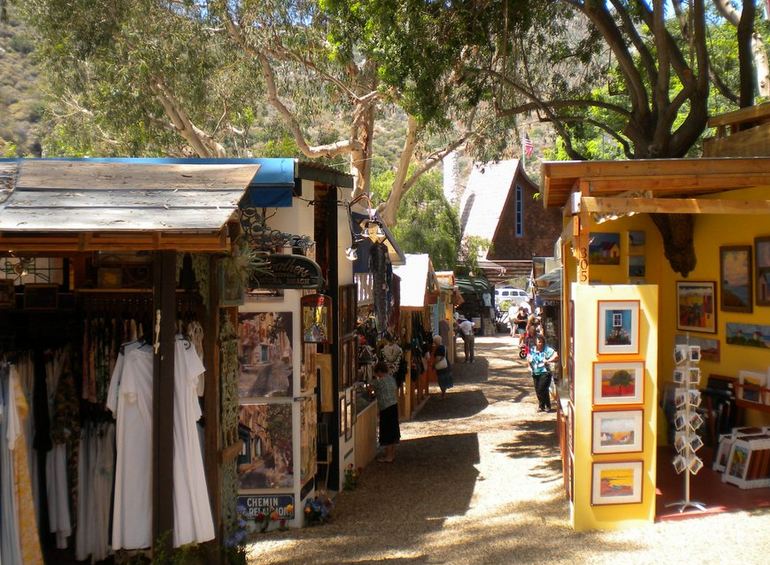 Artist Booths at the Sawdust Festival
