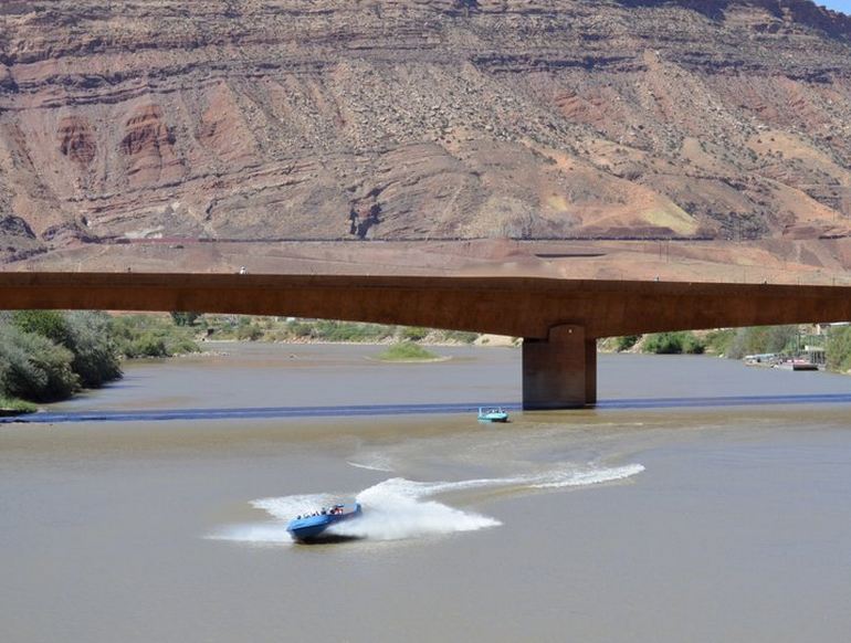 Daytime Jet Boat Tour Daytime Jet Boat Tour