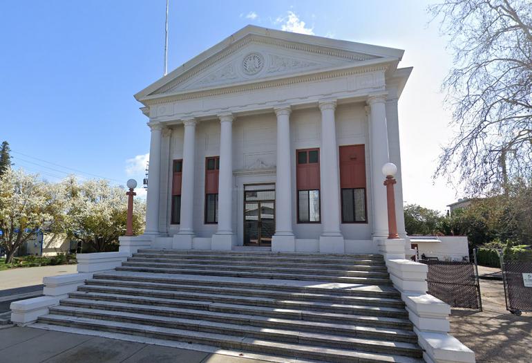 Courtland California Courthouse Building