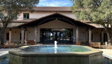 Day Trip to the Ronald Reagan Presidential Library & Museum