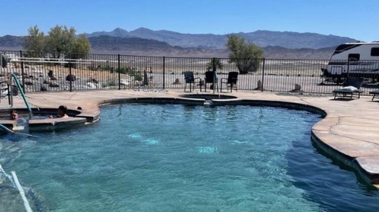 Guide to California Eastern High Sierra Hot Springs
